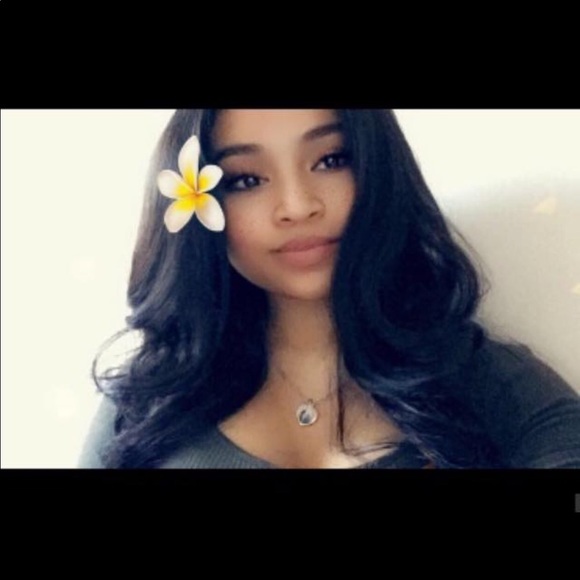 Meet your Posher, Amy - Picture 1 of 1